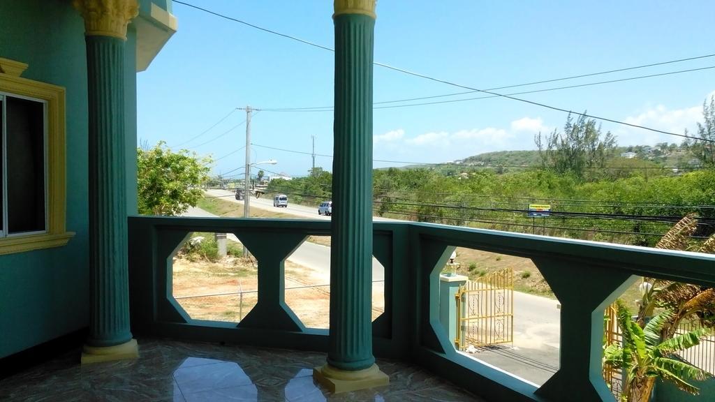 Hotel Tropik Leadonna Montego Bay Exterior photo
