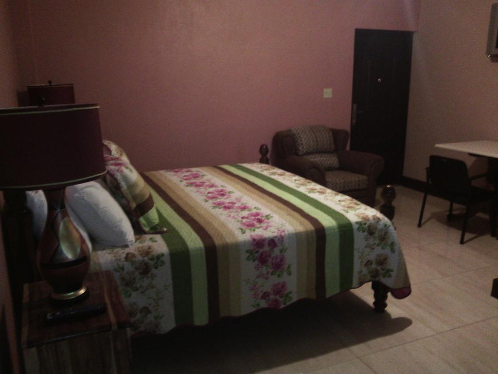 Hotel Tropik Leadonna Montego Bay Room photo