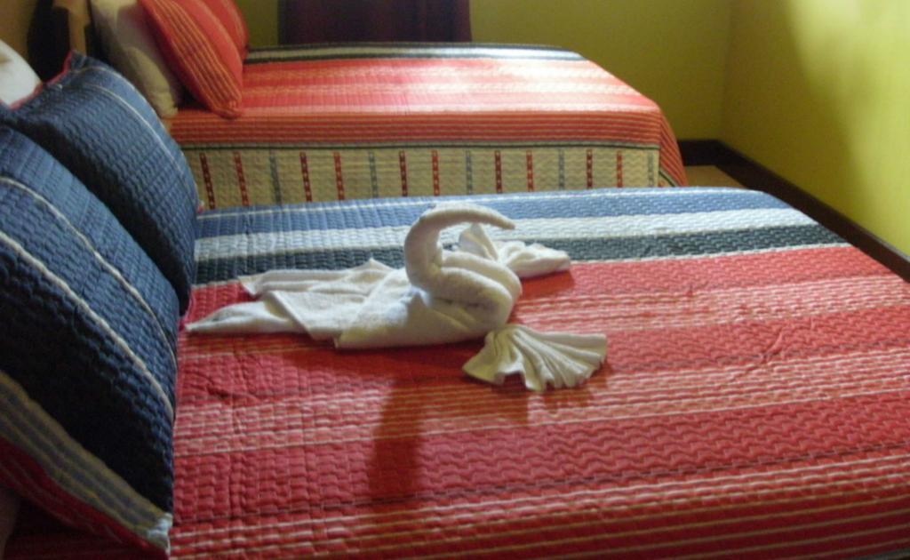 Hotel Tropik Leadonna Montego Bay Room photo