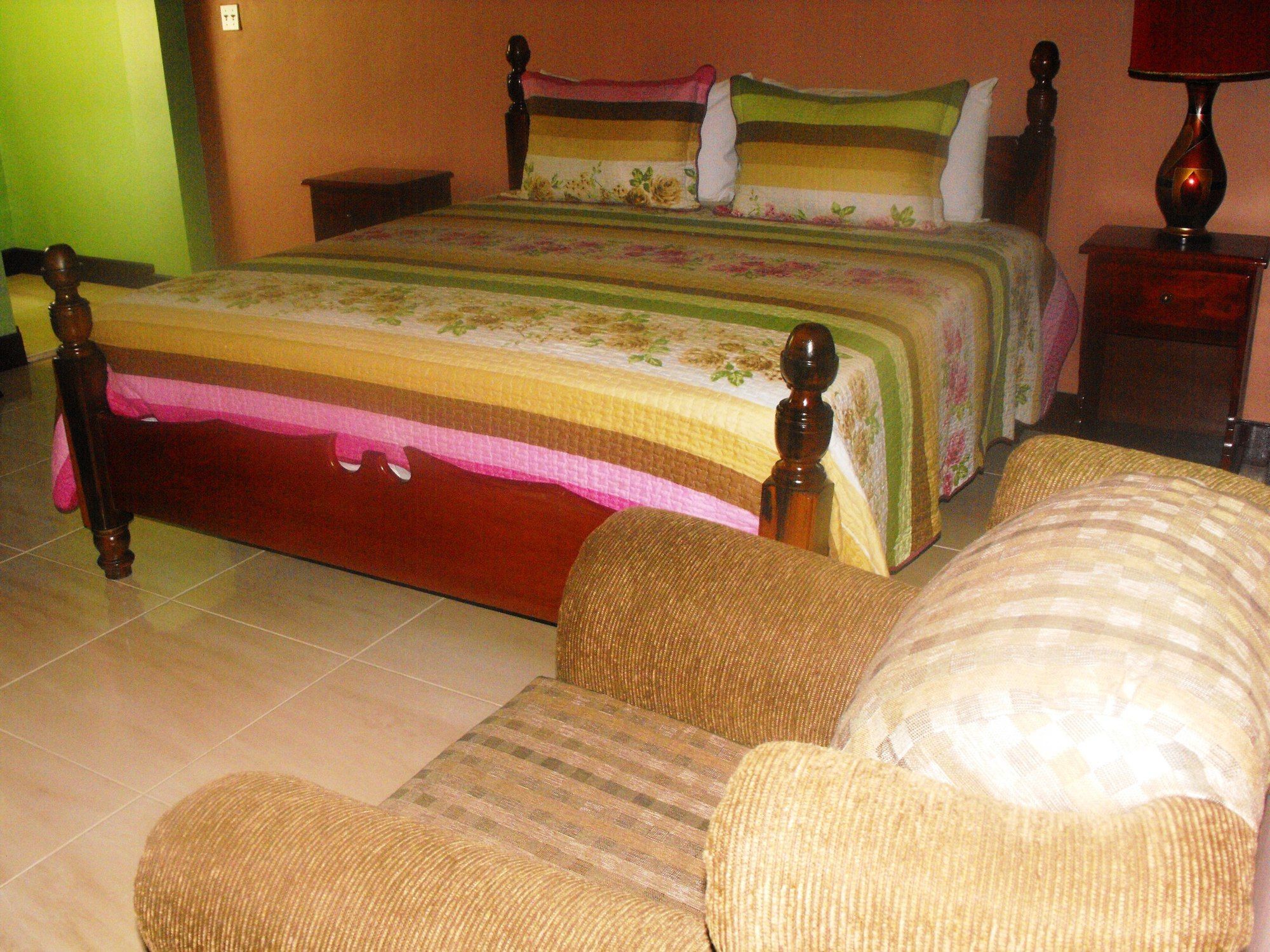 Hotel Tropik Leadonna Montego Bay Exterior photo